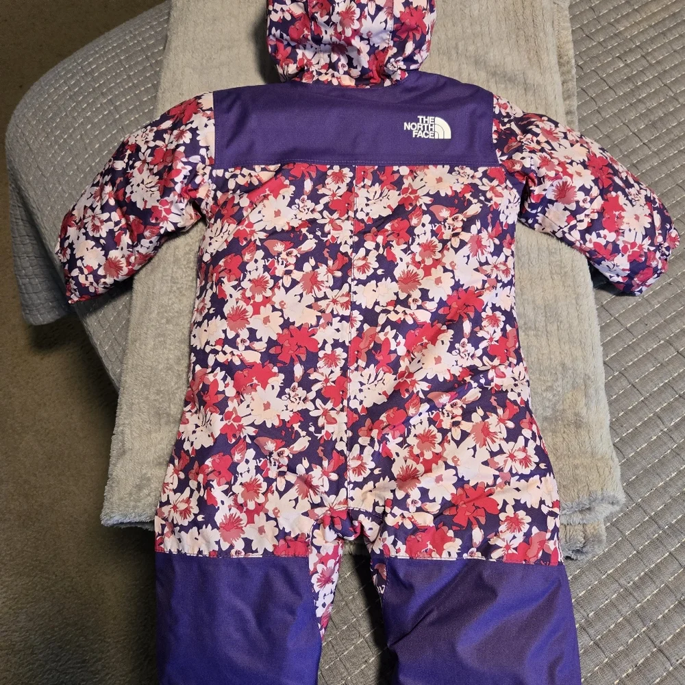 The North Face Purple and Pink Snowsuit - Picture 3 of 7